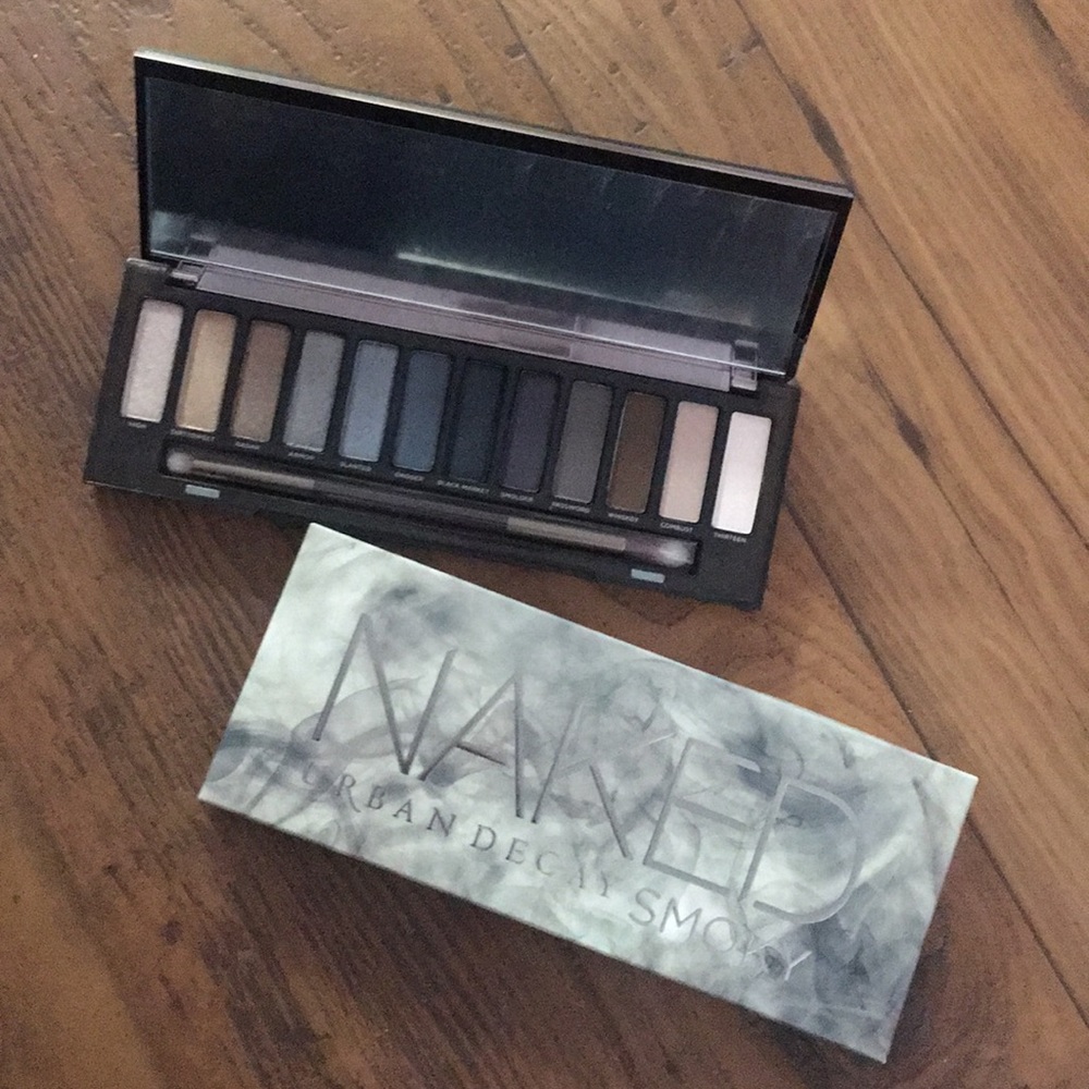 Urban Decay Naked Smokey Eye Shadow Palette